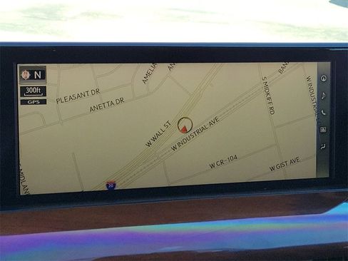 Used 2016 Lexus LX 570 4WD w/ Luxury Package image 19