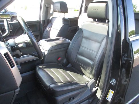 Used 2018 GMC Sierra 1500 Denali w/ Denali Ultimate Package AWD/4WD image 25