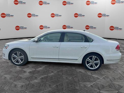 Used 2013 Volkswagen Passat TDI SE FWD image 2