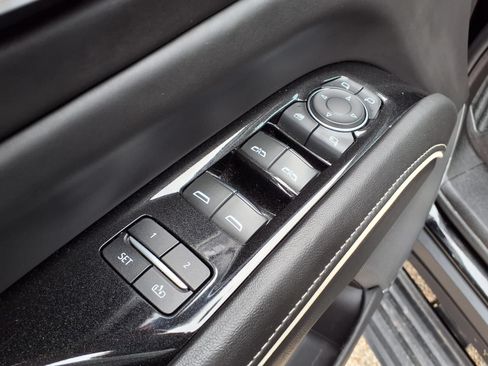 Certified 2024 Cadillac Escalade V AWD/4WD image 14