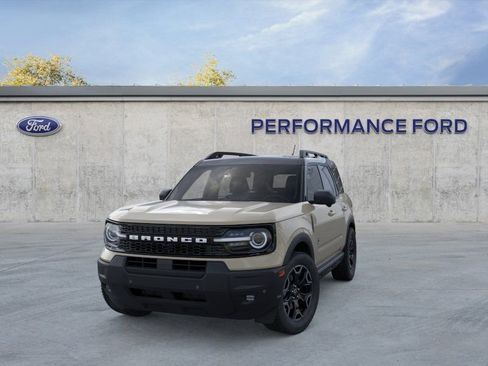 New 2025 Ford Bronco Sport Outer Banks w/ Outer Banks Tech Package+ image 2