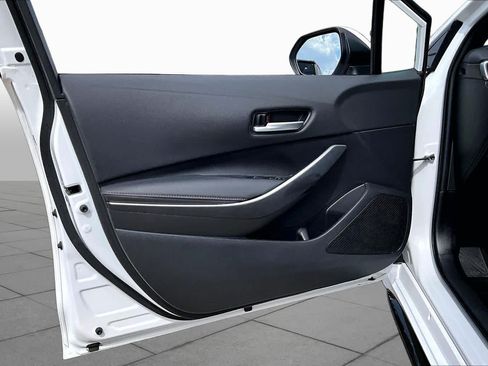 Used 2024 Toyota Corolla SE FWD image 21