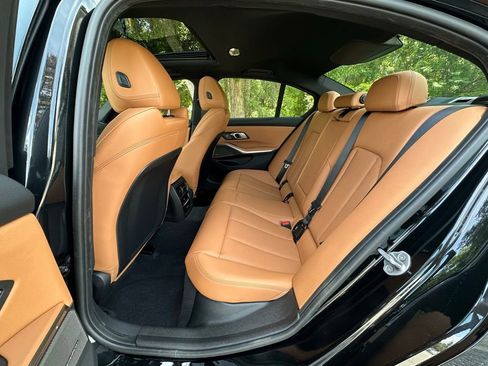 New 2026 BMW 330i Sedan w/ M Sport Package RWD image 23