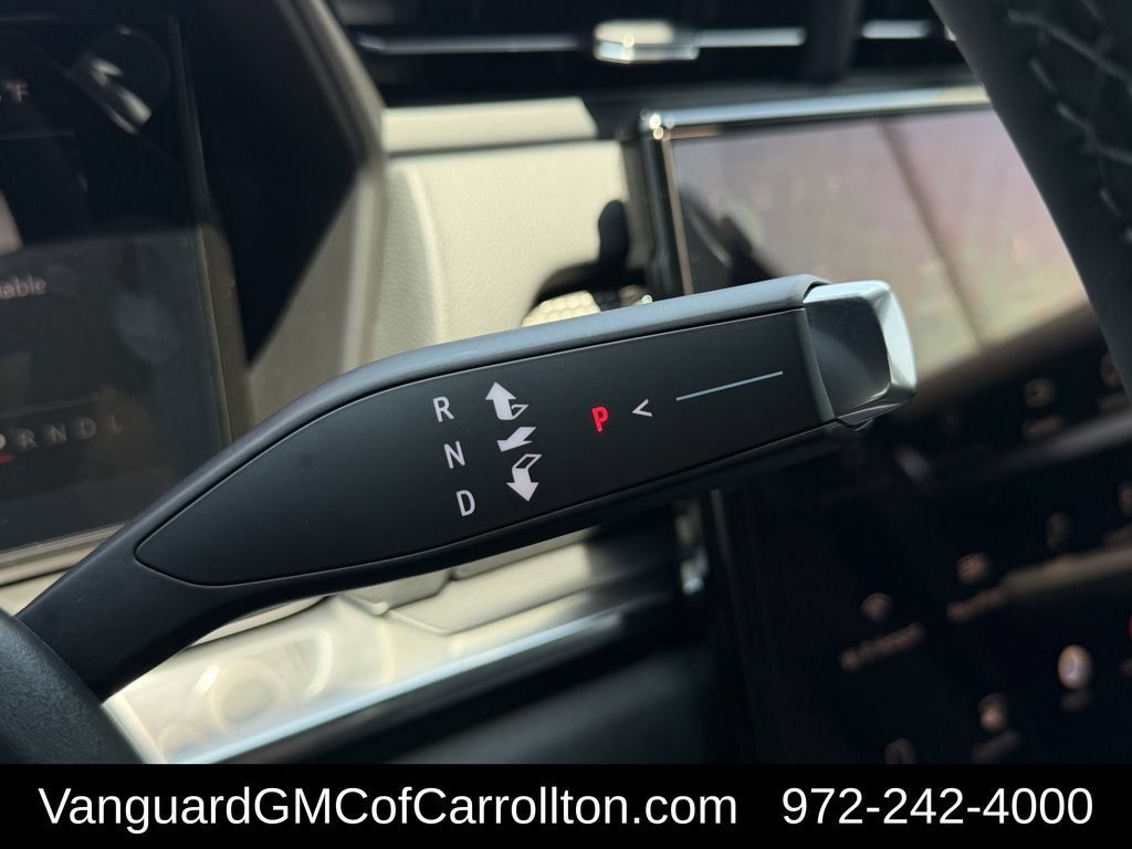 New 2027 GMC Terrain Elevation w/ Technology Package II FWD image 15