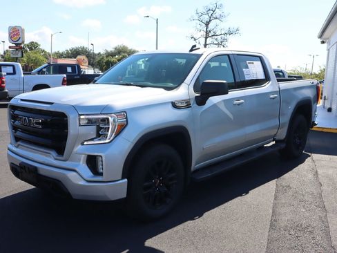 Used 2021 GMC Sierra 1500 Elevation w/ Preferred Package AWD/4WD image 4