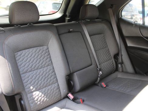 Used 2021 Chevrolet Equinox LT AWD/4WD image 11