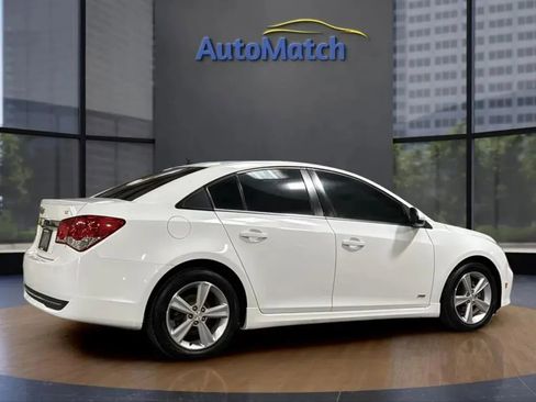 Used 2015 Chevrolet Cruze LT w/ Sun, Sound and Sport Package image 9