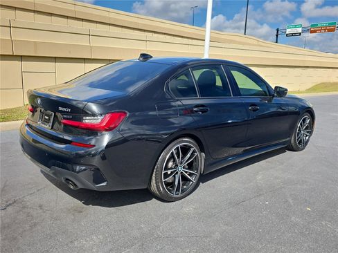 Used 2021 BMW 330i Sedan w/ M Sport Package image 2