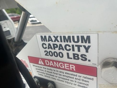 Used 2023 Ford F250 XL RWD image 41