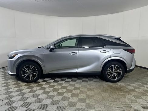 Used 2024 Lexus RX 350 Premium w/ Cold Area Package AWD/4WD image 4