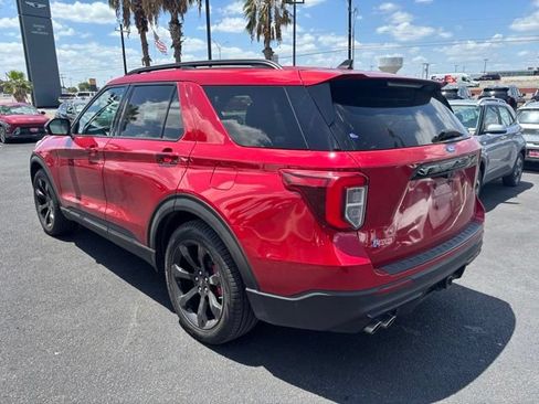 Used 2022 Ford Explorer ST w/ Equipment Group 401A RWD image 4