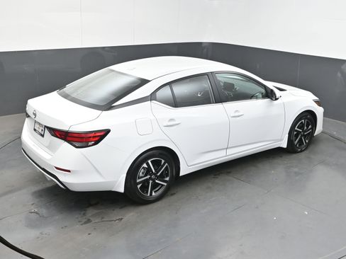 Used 2025 Nissan Sentra SV w/ All-Weather Package image 35