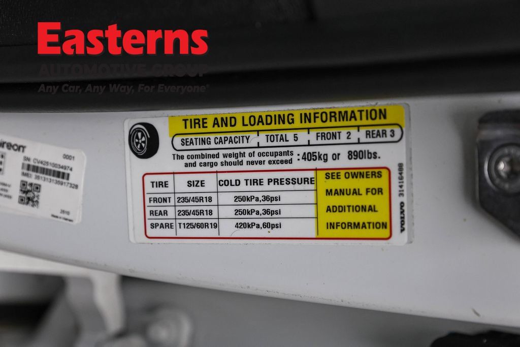 Used 2022 Volvo S60 B5 Inscription FWD image 38