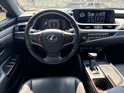 Used 2020 Lexus ES 350 w/ Premium Package FWD image 24