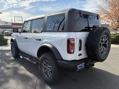 New 2025 Ford Bronco Badlands image 5