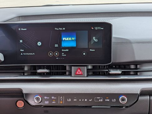 New 2026 Kia Carnival SX image 24