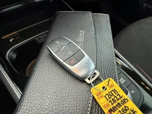 Used 2022 Mercedes-Benz GLB 250 4MATIC image 48