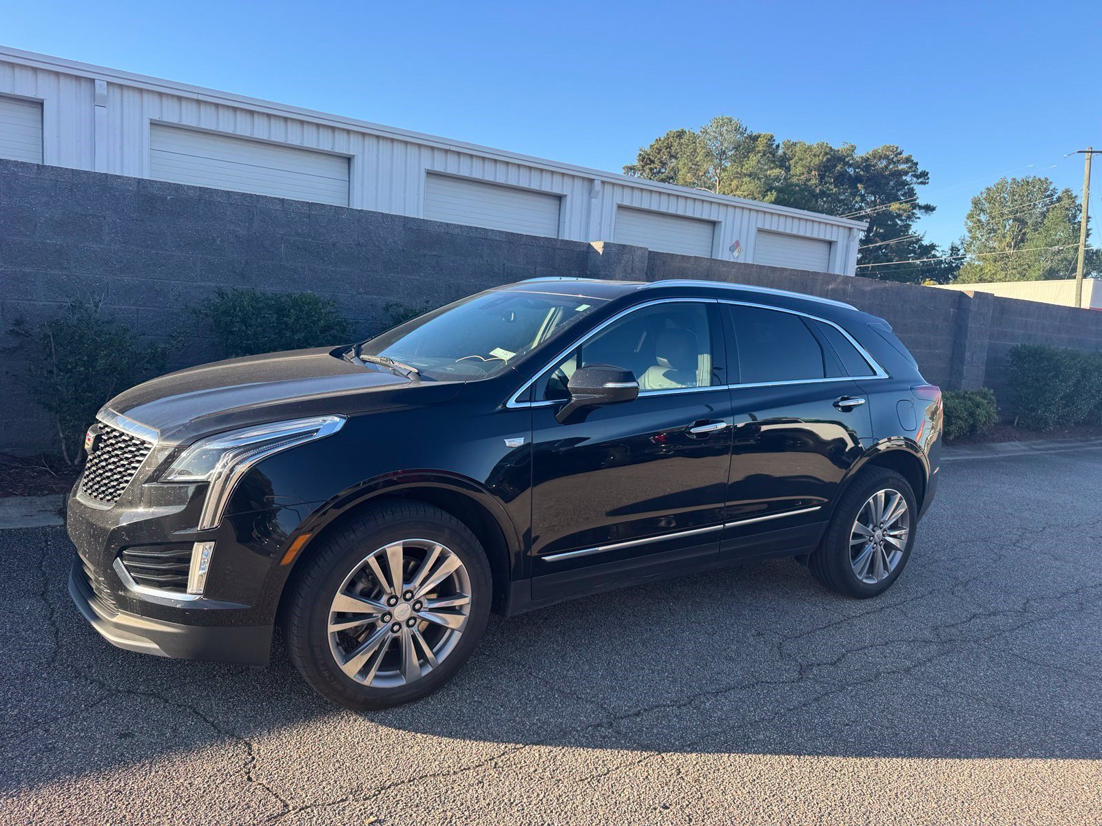 Used 2024 Cadillac XT5 Premium Luxury w/ LPO, Floor Liner Package AWD/4WD image 2