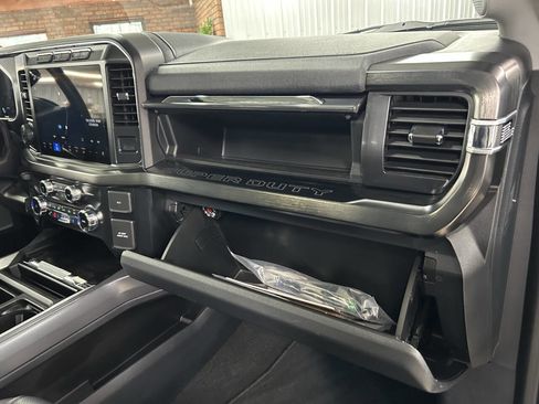 Used 2024 Ford F250 Lariat w/ Lariat Ultimate Package image 64