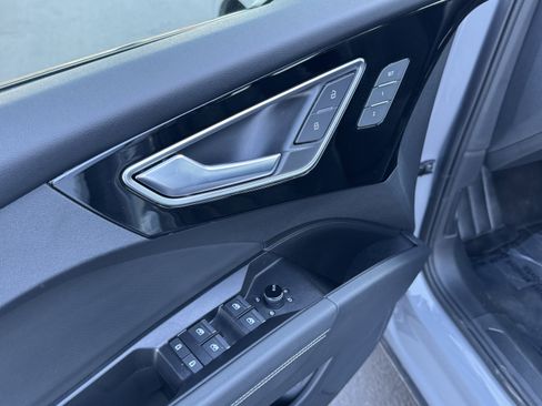 Used 2024 Audi Q4 e-tron Premium Plus w/ Premium Plus image 14