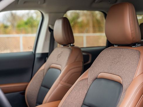 Used 2025 Ford Bronco Sport Outer Banks w/ Outer Banks Tech Package+ image 21