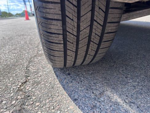 Used 2022 Dodge Durango GT AWD/4WD image 51