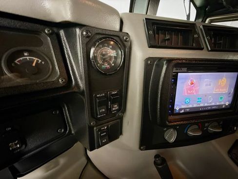 Used 2003 HUMMER H1 4-Door Open Top AWD/4WD image 47