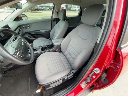 Used 2025 Kia K4 EX image 16