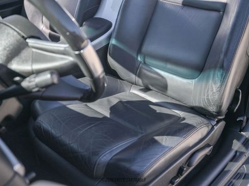 Used 2005 Chevrolet SSR image 29