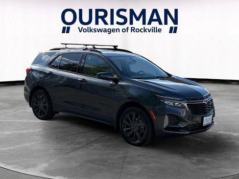 Used 2023 Chevrolet Equinox RS AWD/4WD image 1
