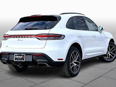Used 2025 Porsche Macan image 13