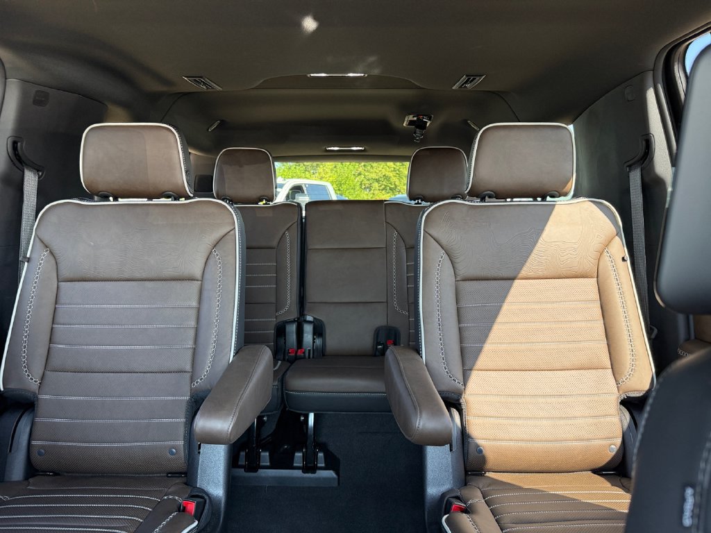 Used 2026 GMC Yukon XL Denali Ultimate AWD/4WD image 51