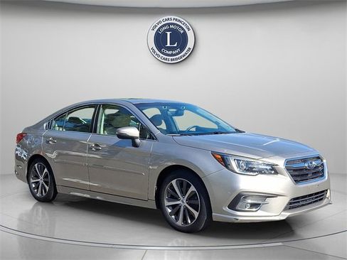 Used 2018 Subaru Legacy 2.5i Limited image 1