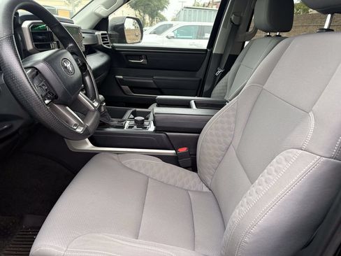 Used 2023 Toyota Tundra SR5 w/ SR5 Convenience Package AWD/4WD image 8
