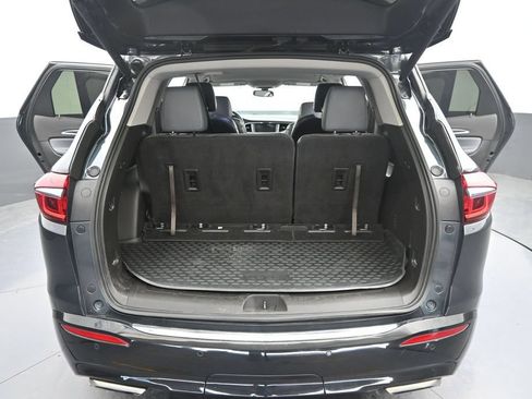 Used 2018 Buick Enclave Essence FWD image 33