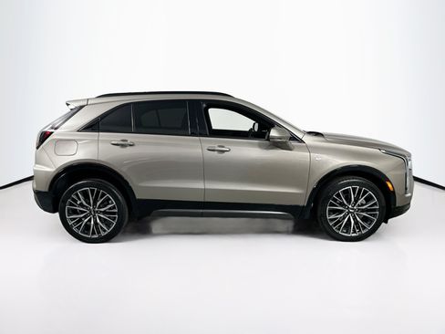 Used 2024 Cadillac XT4 Sport FWD image 4