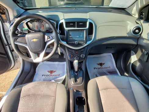 Used 2017 Chevrolet Sonic LT FWD image 14