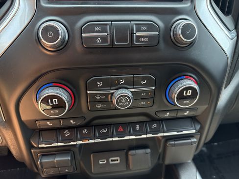 Used 2019 Chevrolet Silverado 1500 LT Trail Boss AWD/4WD image 25