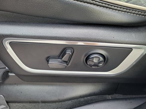 Used 2021 RAM 1500 Laramie RWD image 16
