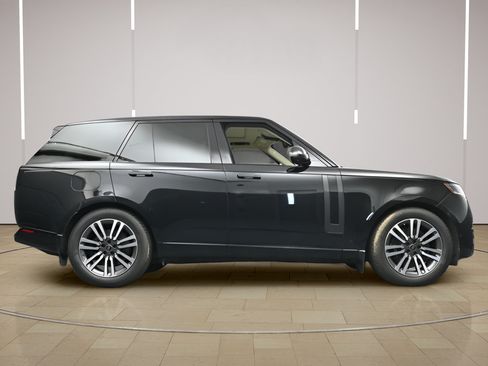 Used 2023 Land Rover Range Rover SE AWD/4WD image 28