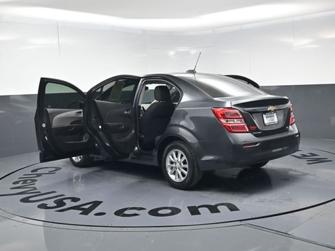 Used 2020 Chevrolet Sonic LT image 26