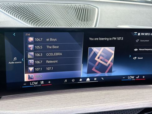 Used 2025 BMW 430i Convertible RWD image 21