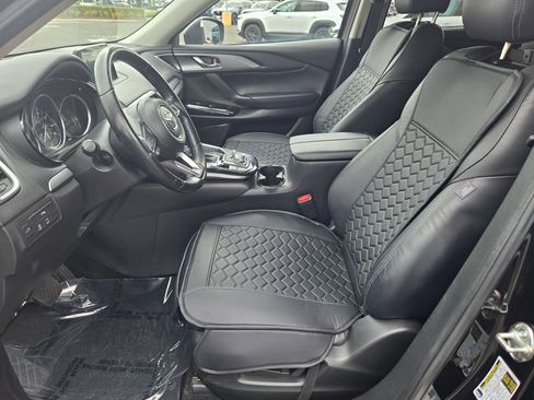 Used 2018 MAZDA CX-9 Touring w/ Touring Premium Package FWD image 15