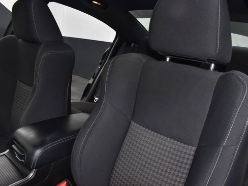 Used 2019 Dodge Charger GT image 16