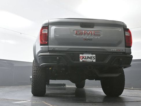 Used 2024 GMC Canyon AT4X w/ AT4X AEV Edition AWD/4WD image 60