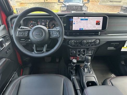 New 2026 Jeep Wrangler Unlimited Rubicon AWD/4WD image 21