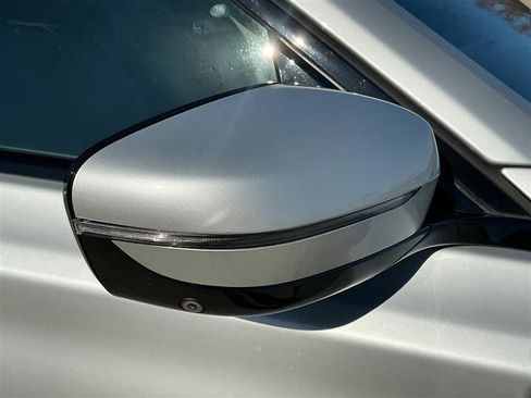 Used 2016 BMW 750i xDrive image 15