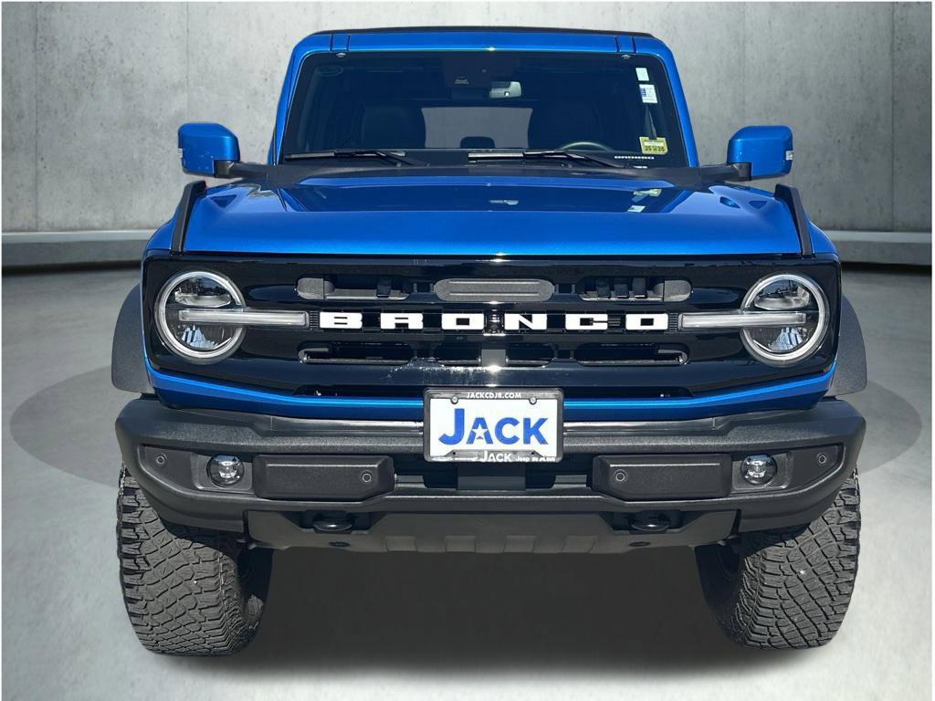 Used 2024 Ford Bronco Outer Banks w/ Sasquatch Package AWD/4WD image 11