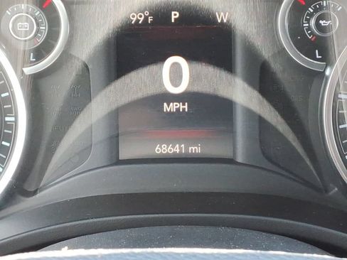 Used 2019 RAM 1500 Big Horn RWD image 31