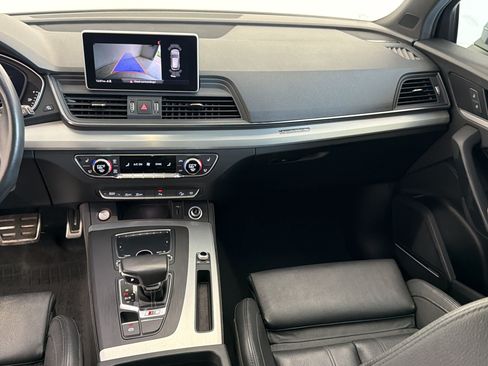Used 2020 Audi SQ5 Premium Plus AWD/4WD image 18